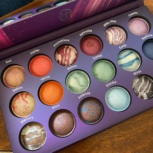 BH Cosmetics Galaxy Chic Eyeshadow Palette